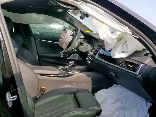 WBSJF0C50KB285437 2019 BMW M5-4