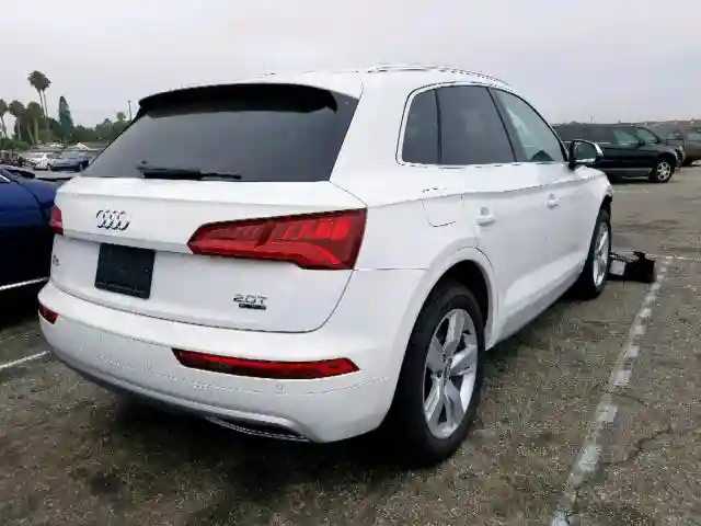 WA1BNAFY6J2244278 2018 AUDI Q5 PREMIUM PLUS-3