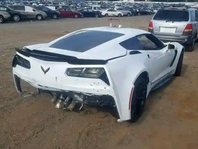 1G1YN2D65K5602048 2019 CHEVROLET CORVETTE Z06-3