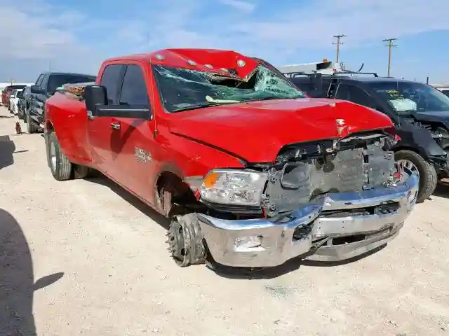 3C63RRHL5JG268214 2018 RAM 3500 SLT-0