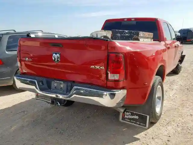 3C63RRHL5JG268214 2018 RAM 3500 SLT-3