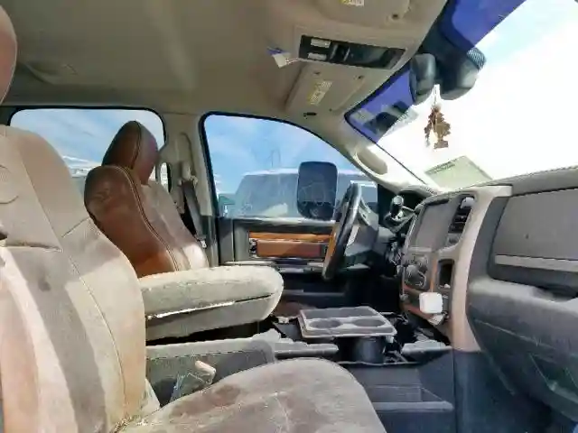 3C63RRKL3DG608974 2013 RAM 3500 LONGHORN-4