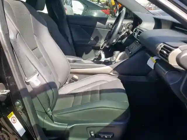 JTHBA1D22G5014503 2016 LEXUS IS 200T-4