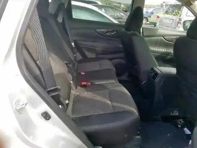 5N1AT2MV5JC799797 2018 NISSAN ROGUE S-5