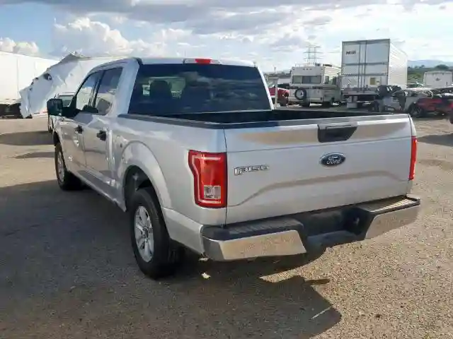 1FTEW1C87HKC25849 2017 FORD F150 SUPERCREW-2