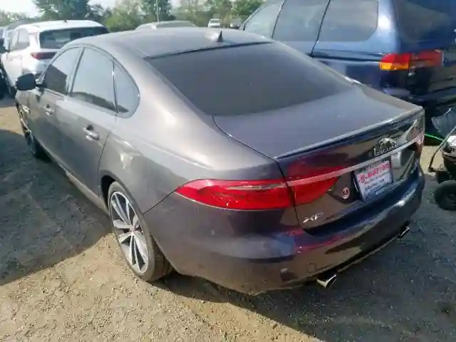SAJBM4BV8GCY13531 2016 JAGUAR XF S-2