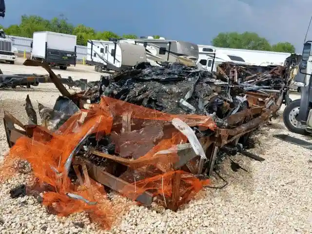 4UZACLBW57CZ27661 2007 FREIGHTLINER CHASSIS M LINE MOTOR HOME-3