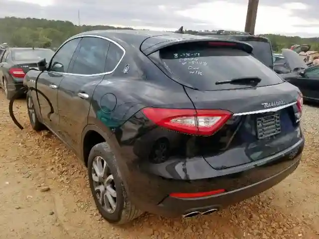 ZN661XUA6HX225978 2017 MASERATI LEVANTE-2