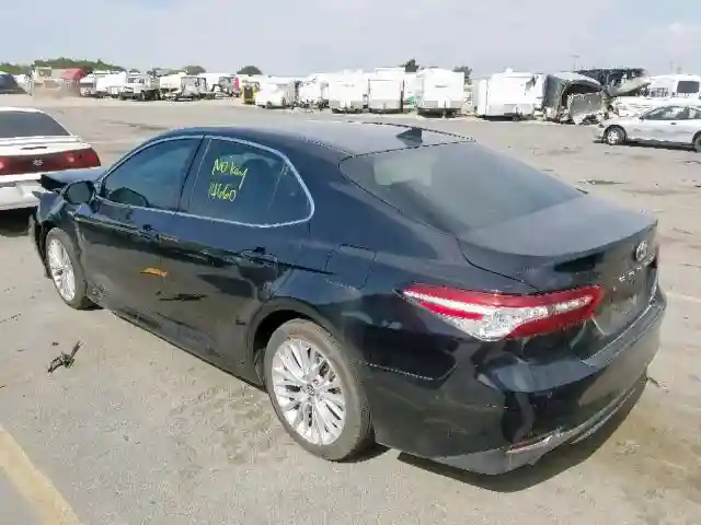 4T1B21HK6KU010571 2019 TOYOTA CAMRY HYBRID-2