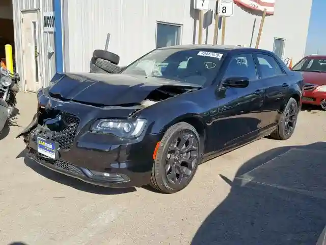 2C3CCABG9KH577665 2019 CHRYSLER 300 S-1
