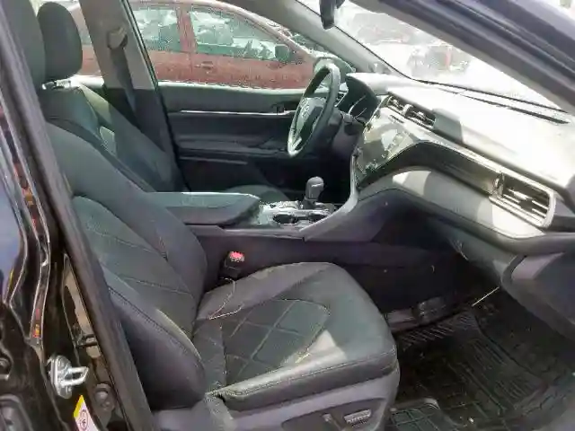 4T1B21HK6KU010571 2019 TOYOTA CAMRY HYBRID-4