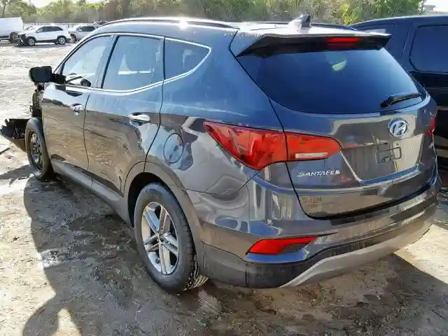 5XYZU3LB8HG425918 2017 HYUNDAI SANTA FE SPORT-2