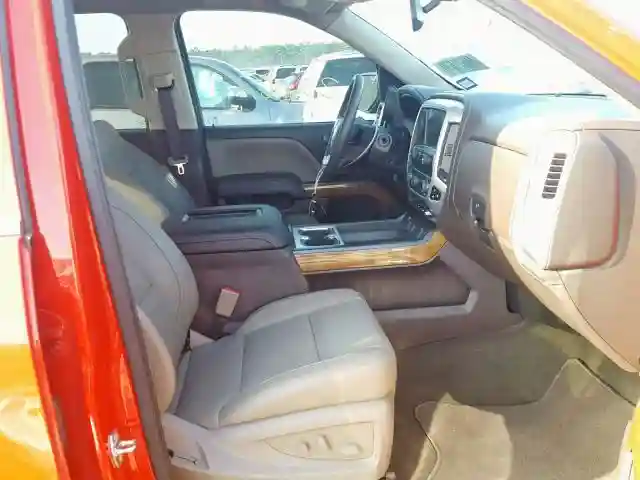 3GTU2NEC8JG148423 2018 GMC SIERRA K1500 SLT-4