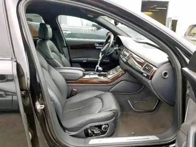 WAU44AFDXHN004445 2017 AUDI A8 L QUATTRO-4
