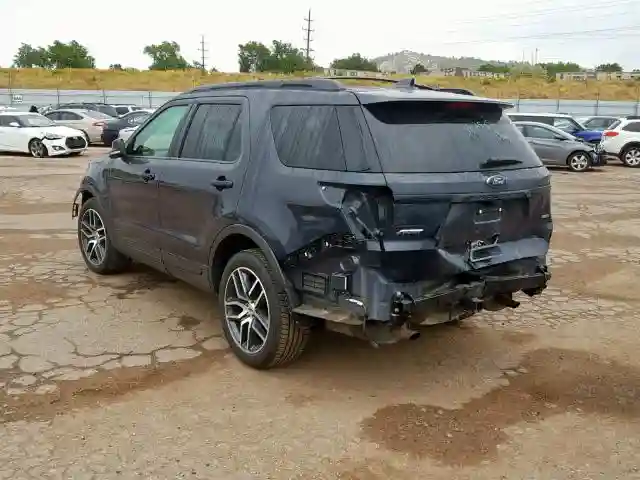 1FM5K8GT7HGA02468 2017 FORD EXPLORER SPORT-2