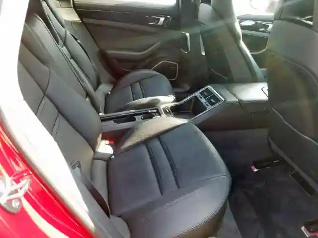 WP0AA2A72JL111478 2018 PORSCHE PANAMERA 4-5