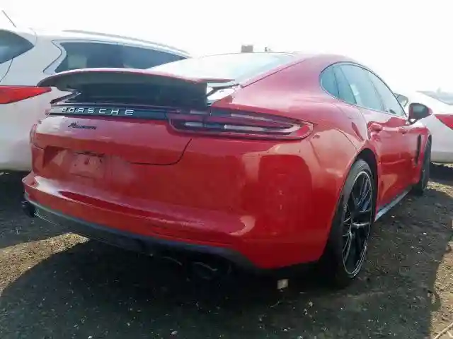 WP0AA2A72JL111478 2018 PORSCHE PANAMERA 4-3