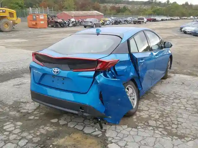 JTDKARFPXJ3079157 2018 TOYOTA PRIUS PRIME-3