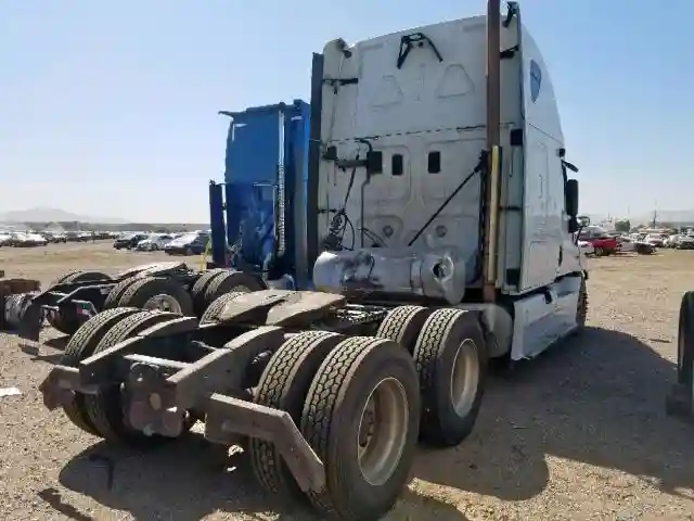 1FUJGLDR2ALAS9859 2010 FREIGHTLINER CASCADIA 125-3