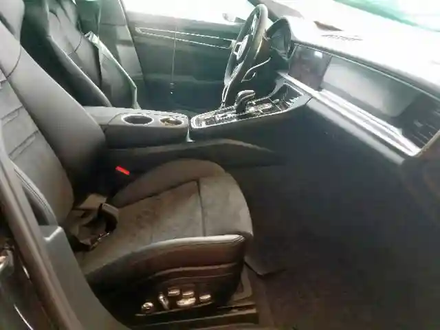 WP0AG2A74KL139363 2019 PORSCHE PANAMERA GTS-4