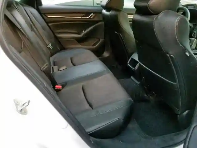 1HGCV1F36KA111043 2019 HONDA ACCORD SPORT-5