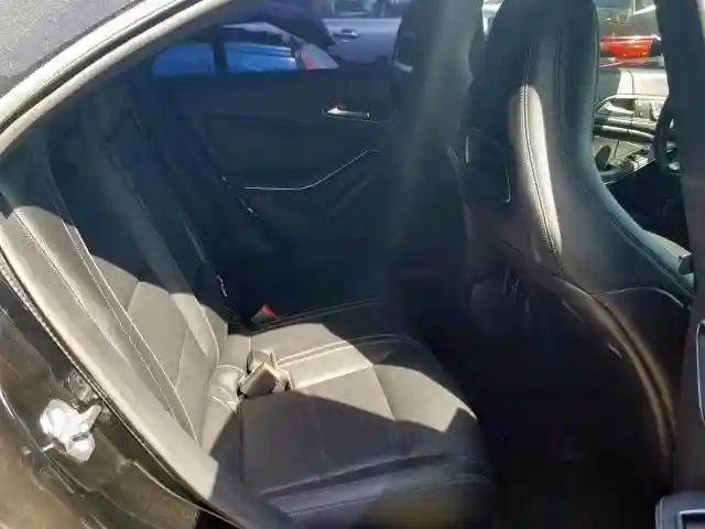WDDSJ4EBXJN681155 2018 MERCEDES-BENZ CLA 250-5