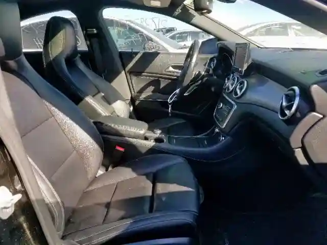 WDDSJ4EB8GN288795 2016 MERCEDES-BENZ CLA 250-4