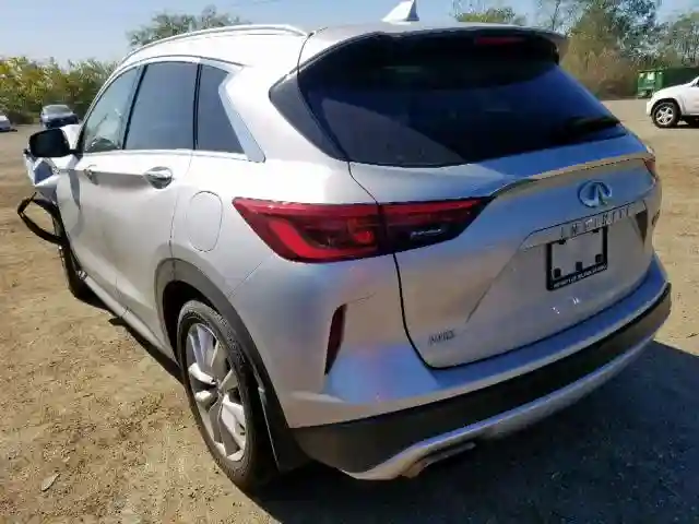 3PCAJ5M36KF120070 2019 INFINITI QX50 ESSENTIAL-2