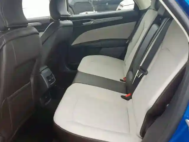 3FA6P0HD0KR285563 2019 FORD FUSION SE-5
