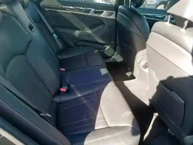 KMHGN4JB8JU218734 2018 GENESIS G80 SPORT-5