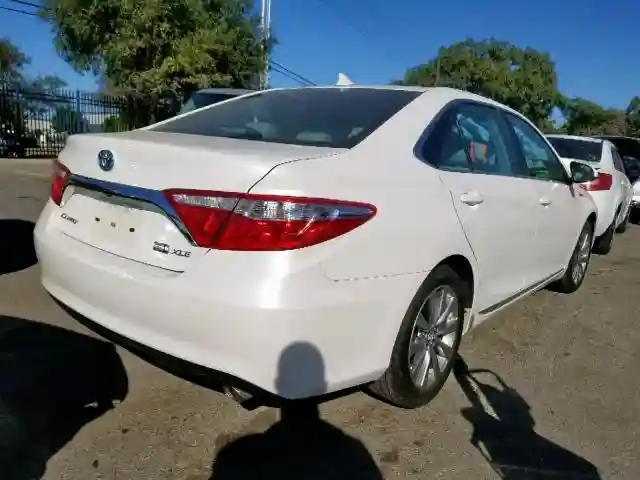 4T1BD1FK1HU226673 2017 TOYOTA CAMRY HYBRID-3