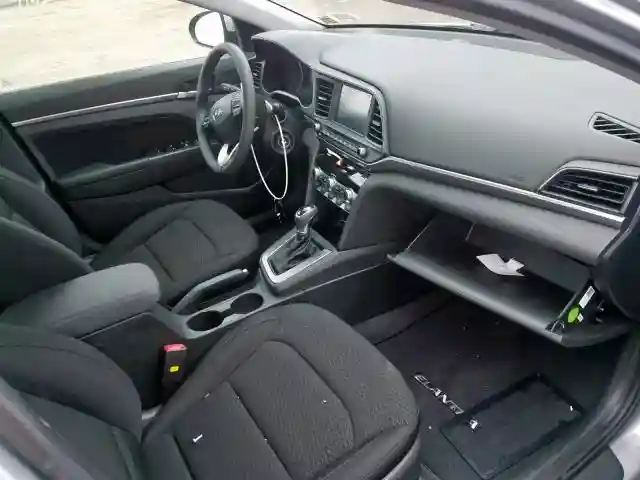 KMHD84LFXLU955026 2020 HYUNDAI ELANTRA SEL-4