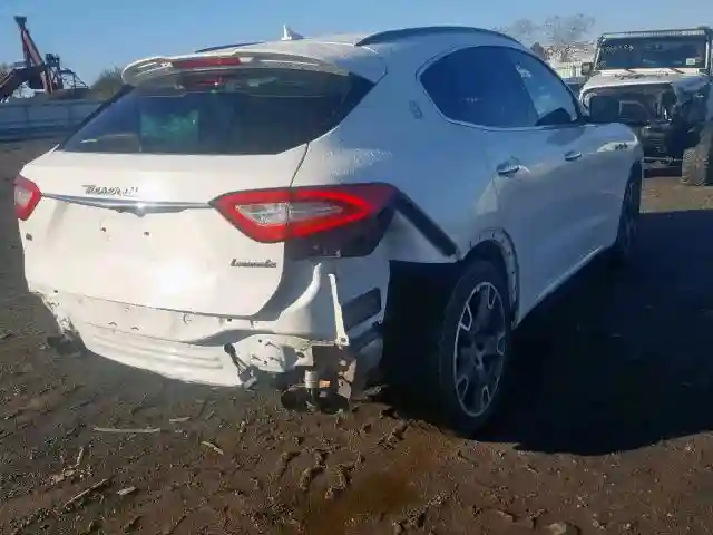 ZN661XUS2HX257822 2017 MASERATI LEVANTE SPORT-3