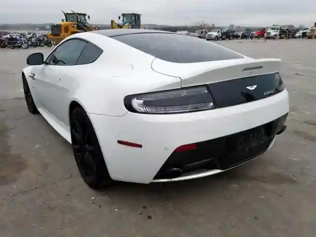 SCFEKBCR0FGS01646 2015 ASTON MARTIN V12 VANTAGE S-2