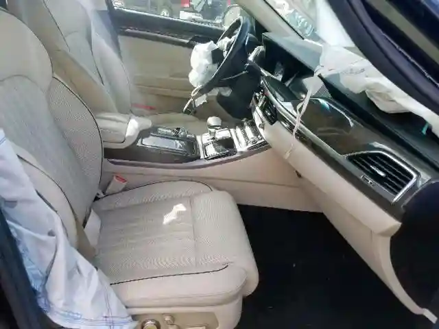 KMHG54JHXHU031980 2017 GENESIS G90 ULTIMATE-4