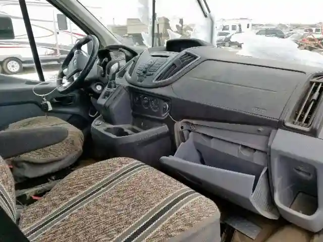 1FTYE1ZM7HKA38048 2017 FORD TRANSIT T-150-4