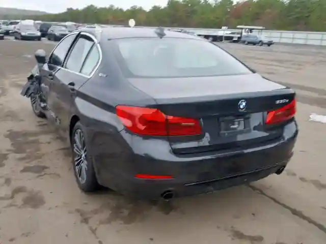 WBAJB1C5XKB375457 2019 BMW 530XE-2