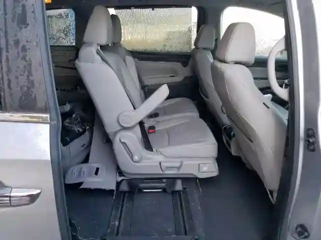 5FNRL6H75JB093491 2018 HONDA ODYSSEY EXL-5