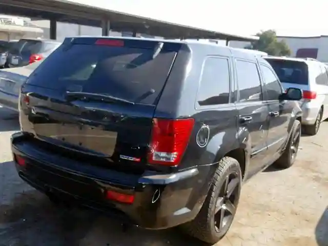 1J8HR78358C144713 2008 JEEP GRAND CHEROKEE SRT-8-3