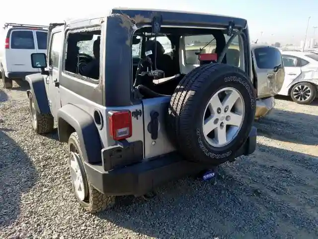 1C4AJWAG5GL141400 2016 JEEP WRANGLER SPORT-2