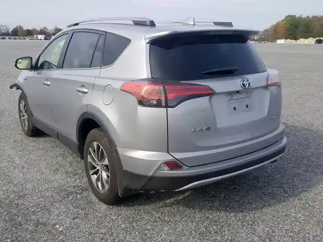 JTMRJREV5JD240135 2018 TOYOTA RAV4 HV LE-2