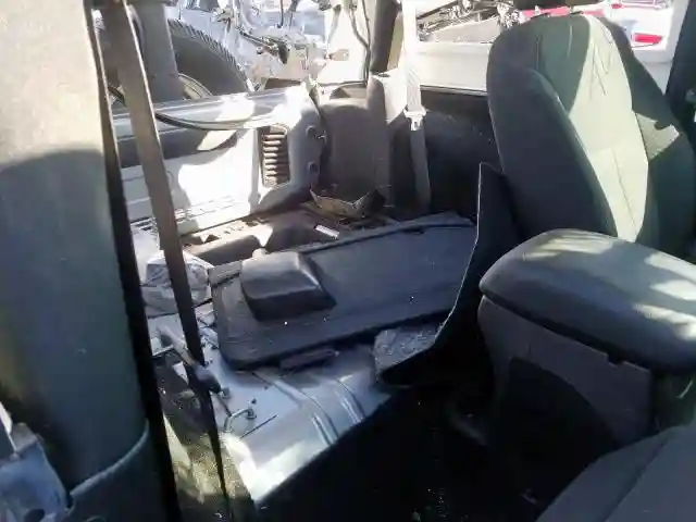 1C4AJWAG5GL141400 2016 JEEP WRANGLER SPORT-5