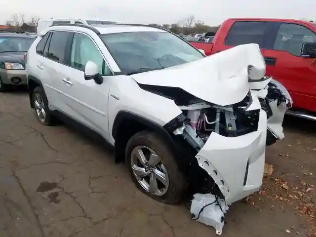 2T3DWRFV0KW013384 2019 TOYOTA RAV4 LIMITED-0