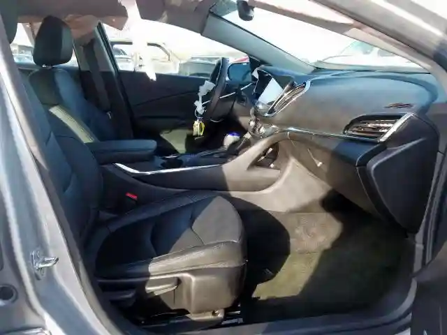 1G1RB6S55KU125707 2019 CHEVROLET VOLT PREMIER-4