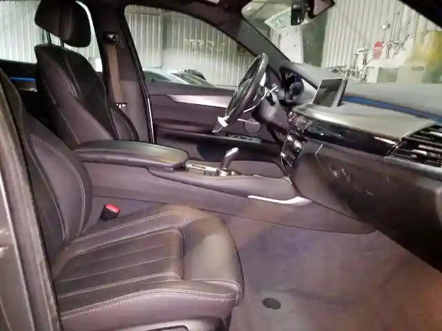 5UXKU2C5XJ0X48559 2018 BMW X6 XDRIVE35I-4