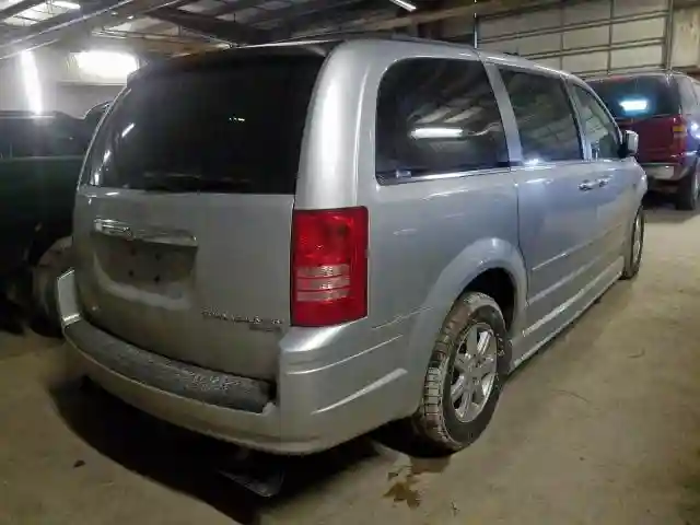 2A4RR5D15AR214268 2010 CHRYSLER TOWN & COUNTRY TOURING-3