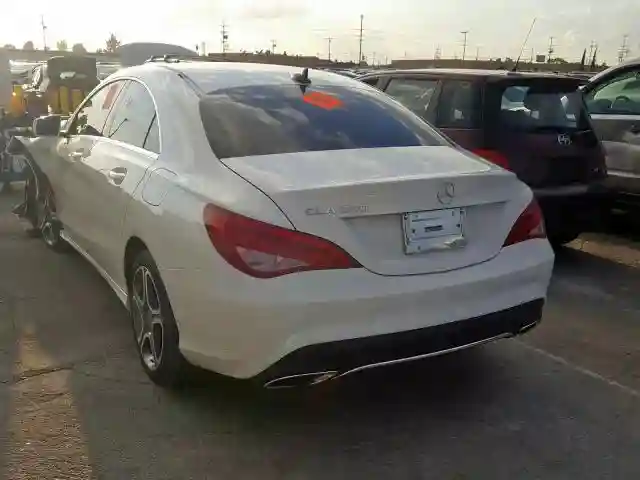 WDDSJ4EB1KN740661 2019 MERCEDES-BENZ CLA 250-2