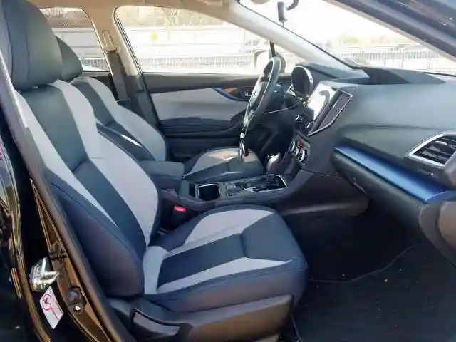 JF2GTDEC8KH273984 2019 SUBARU CROSSTREK LIMITED-4