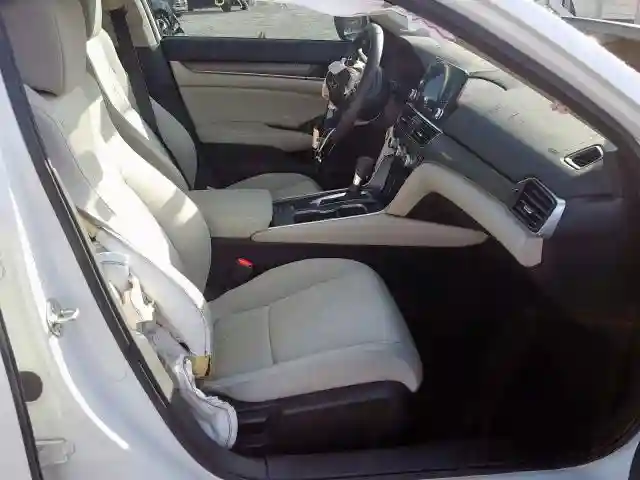 1HGCV1F11JA103610 2018 HONDA ACCORD LX-4