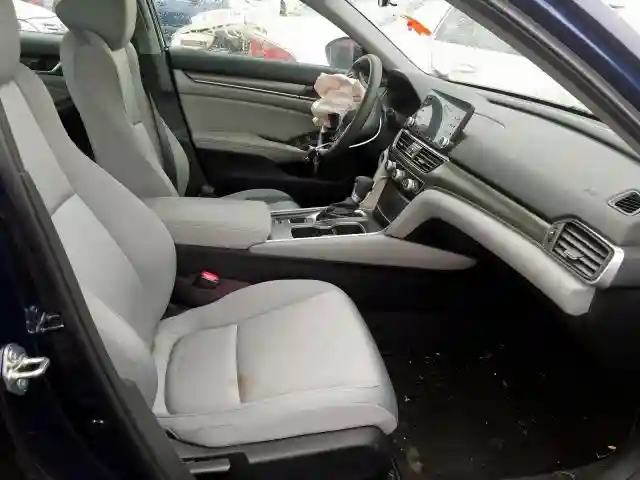 1HGCV1F17JA144680 2018 HONDA ACCORD LX-4